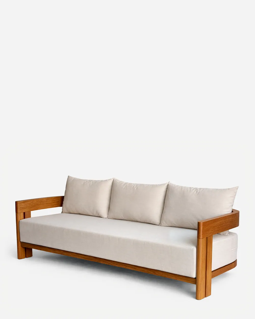Milan sofa — outdoor bench with a solid Iroko wood frame, finished in natural oil