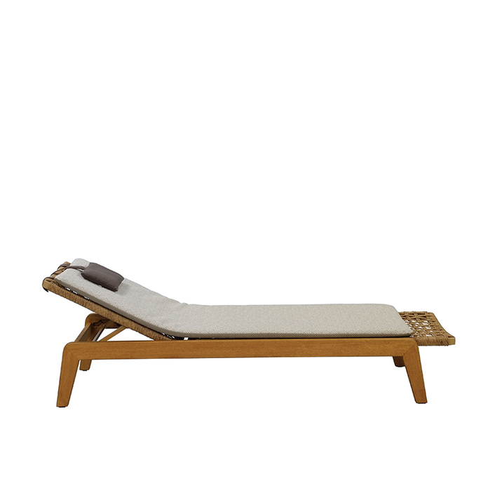 Soltado Sunlounger Iroko