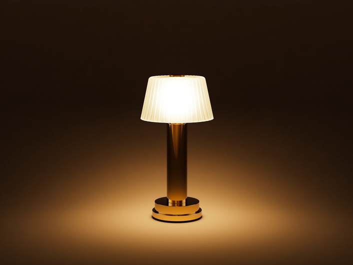 Victoria 18-Karat Gold Frosted Glass Shade