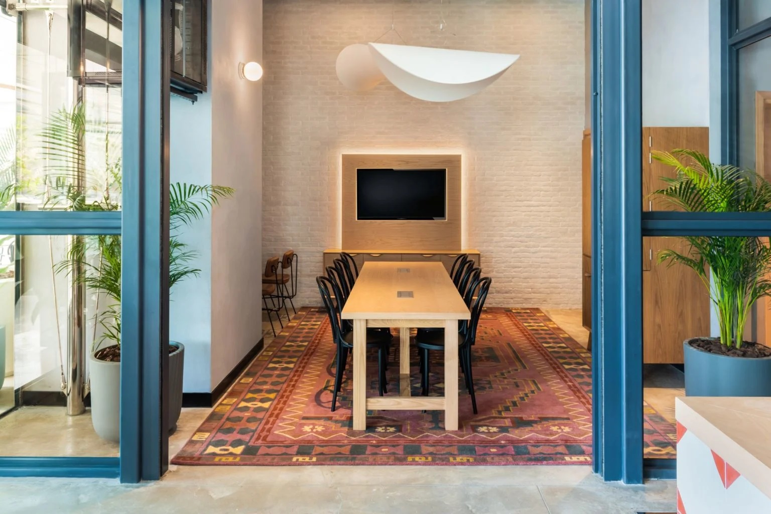 Bread-Head-Coffee-Shop-2