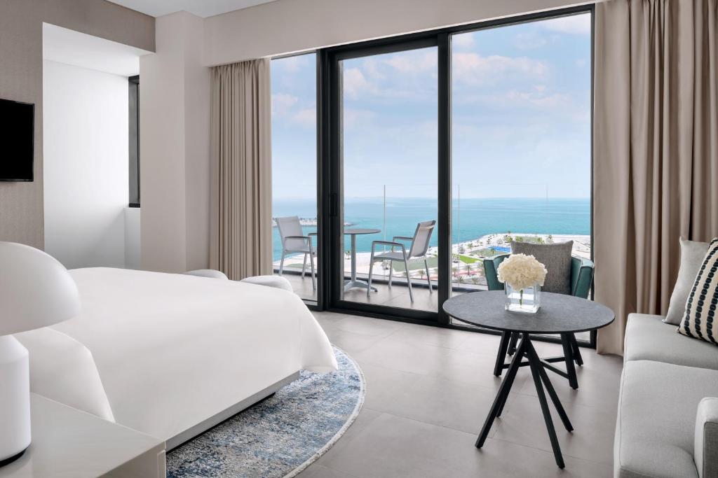 Movenpick-Al-Marjan-12