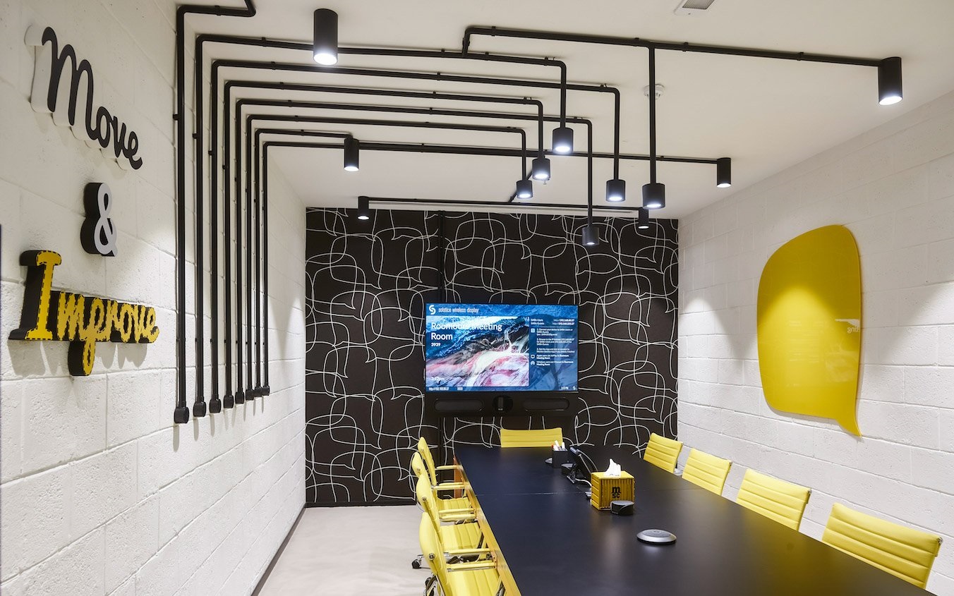 SARA-Group-Office-6