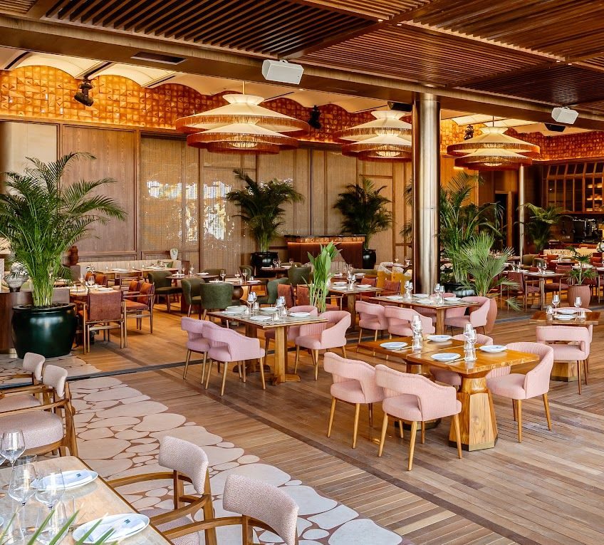 beach-club-e1734091812985